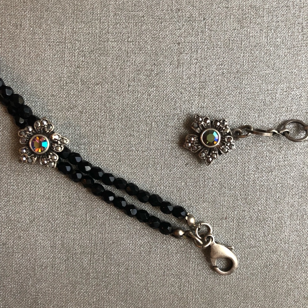 Sweet Romance Black Bead Wrap Bracelet- NWOT - Picture 8 of 8